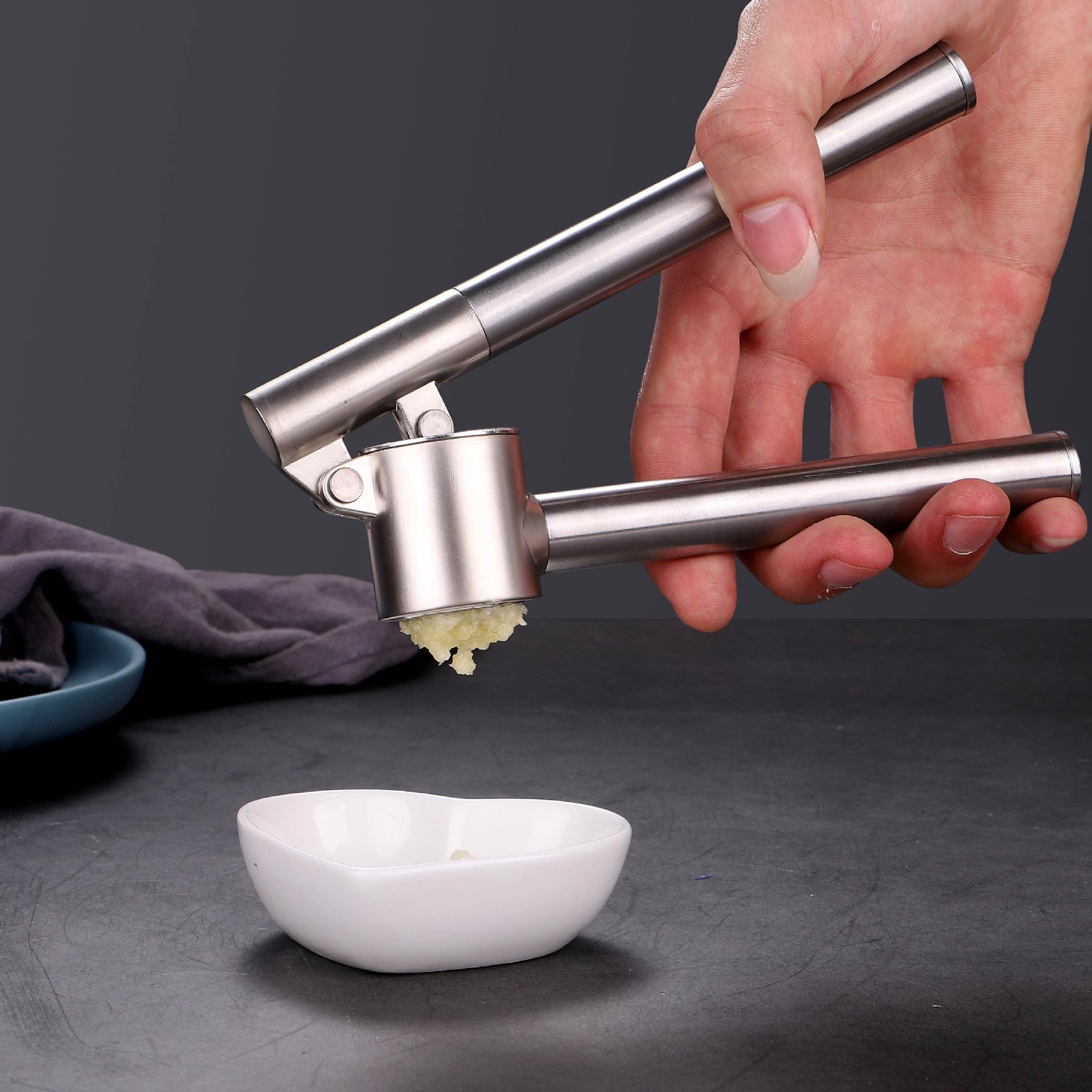 Garlic Press Mincer Stainless  - огляд і ціна Kitchen Gadgets Garlic